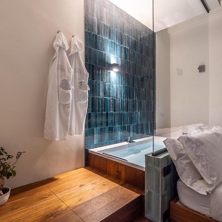 Palazzo Italia Suites Bari Buitenkant foto