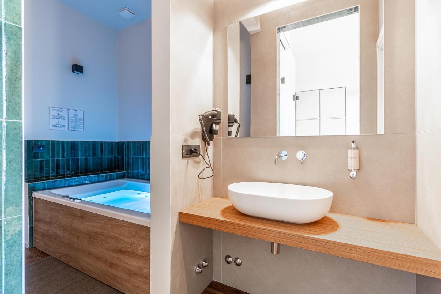 Palazzo Italia Suites Bari Buitenkant foto