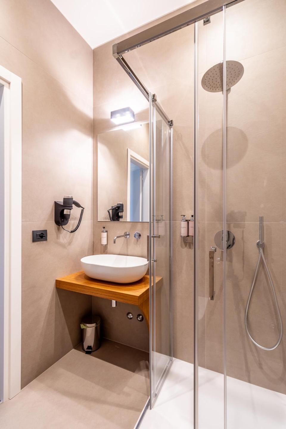 Palazzo Italia Suites Bari Buitenkant foto